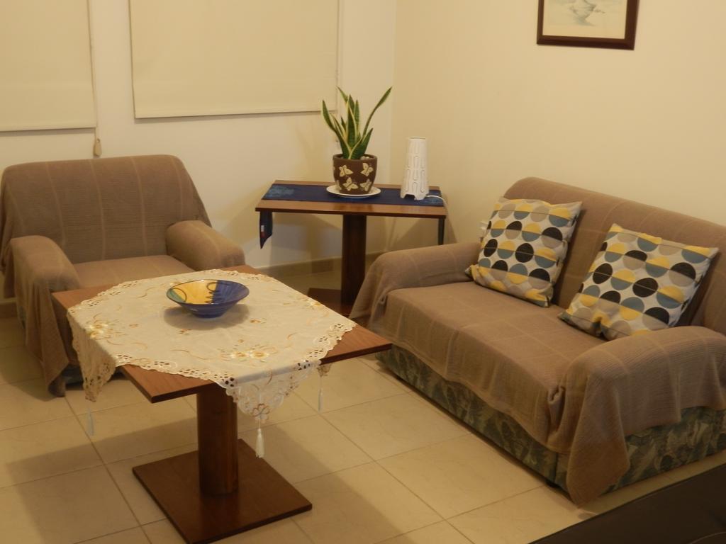 Byreva Apartments Paphos Quarto foto