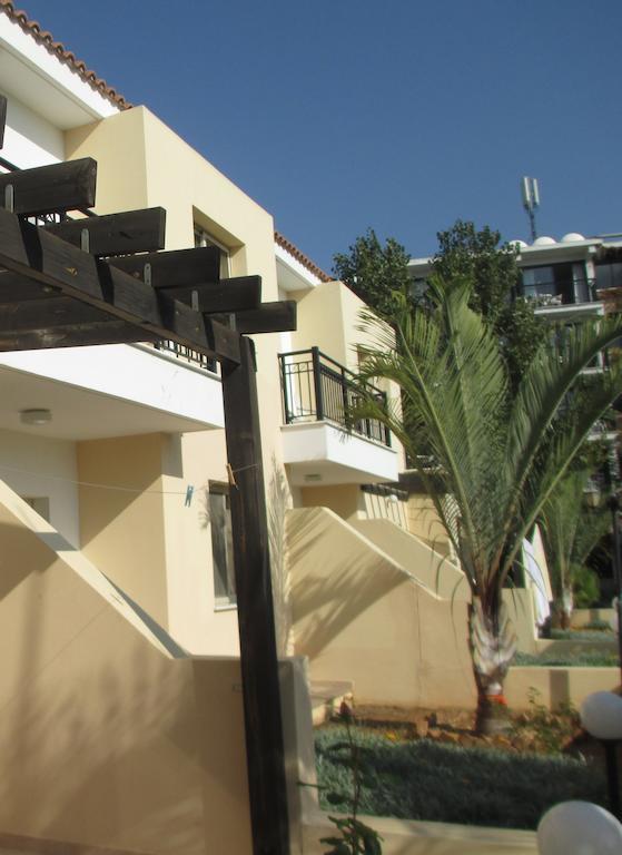 Byreva Apartments Paphos Quarto foto